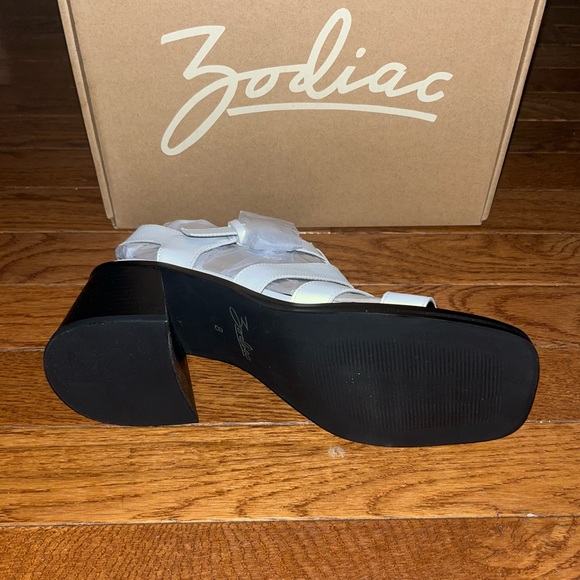 Zodiac Joleen Cage Sandals Block Heels White & Black Women’s Size 8 - Picture 11 of 13